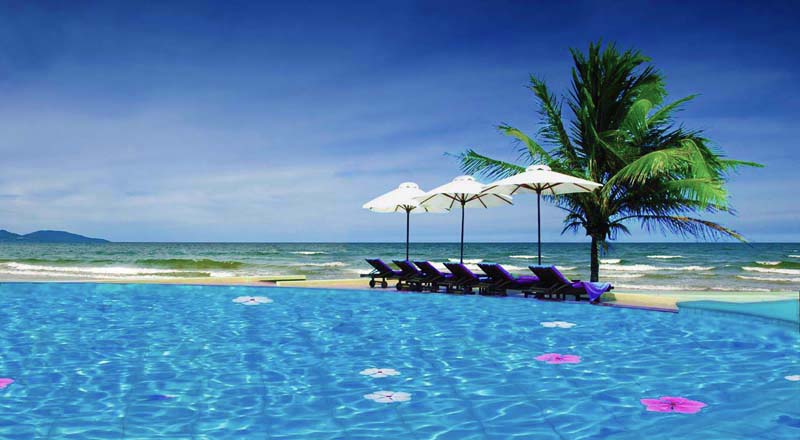 SANDY BEACH RESORT